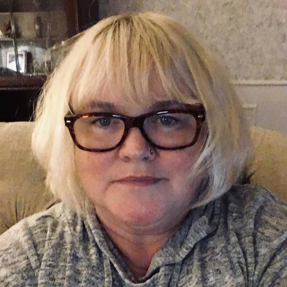 Meet your Posher, Carol-anne